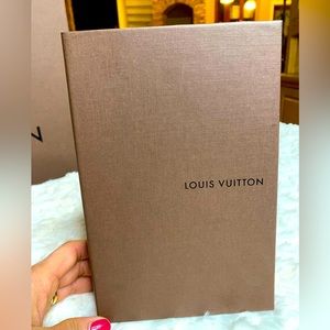 LOUIS VUITTON WALLET STORAGE BOX